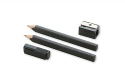 Moleskine Zestaw 2 ołówki czarne z drzewa cedrowego 2B i temperówka